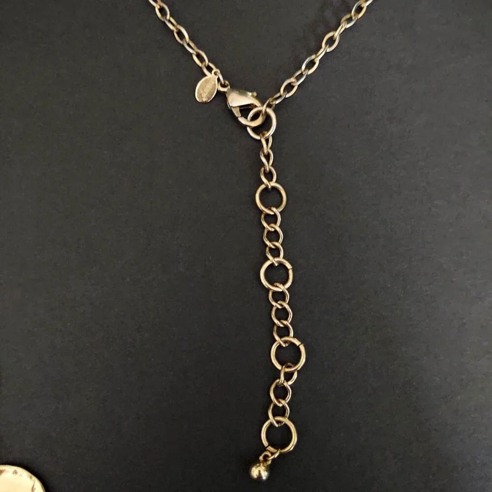 Long gold tone disk single strand necklace - Picture 10 of 12